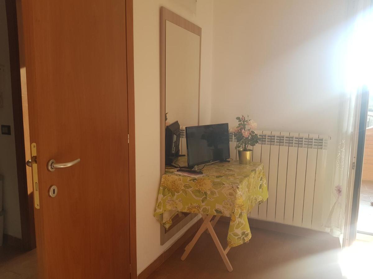 La Quercia Fiorita Hotel Trivolzio Luaran gambar