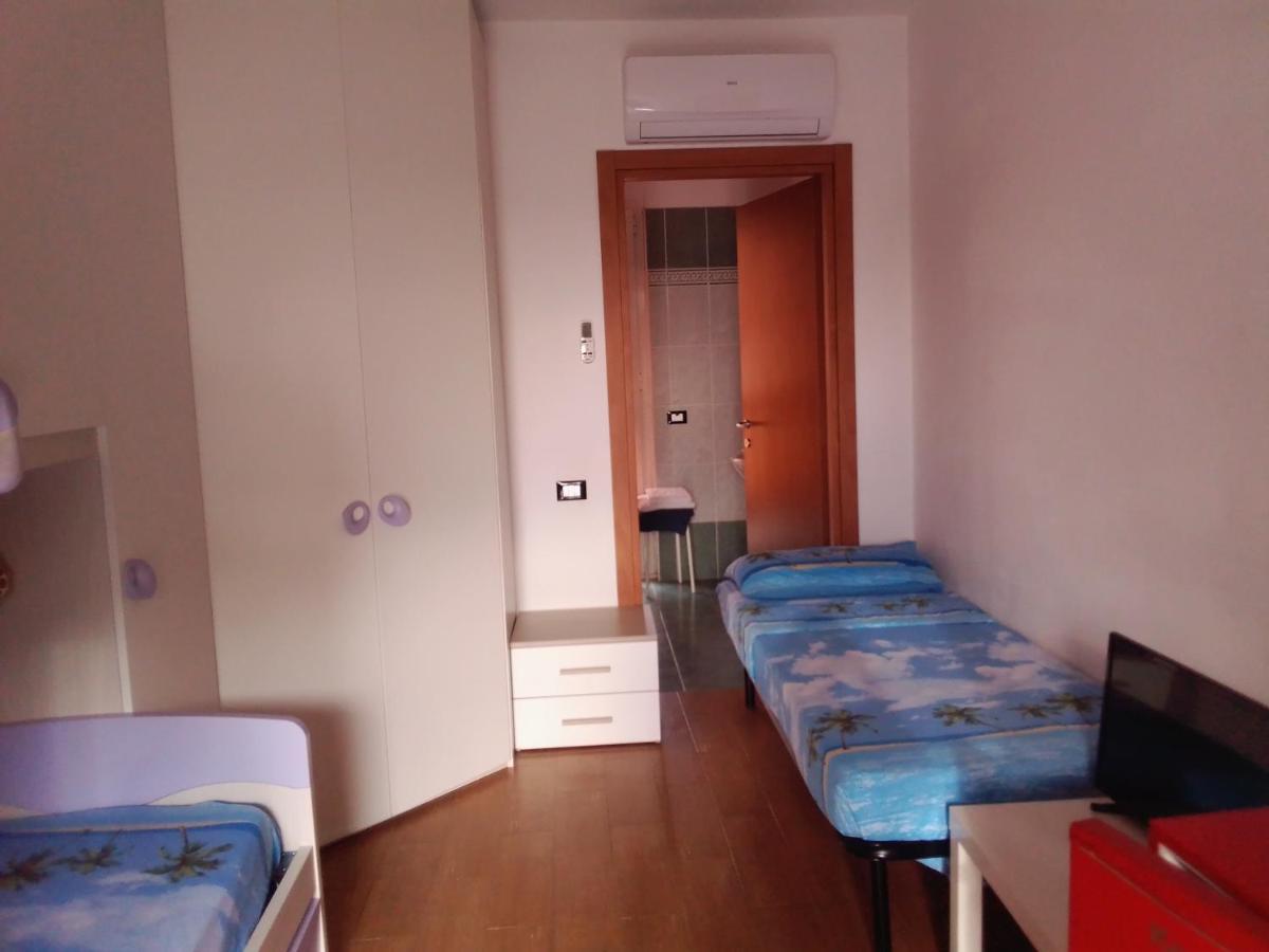 La Quercia Fiorita Hotel Trivolzio Luaran gambar