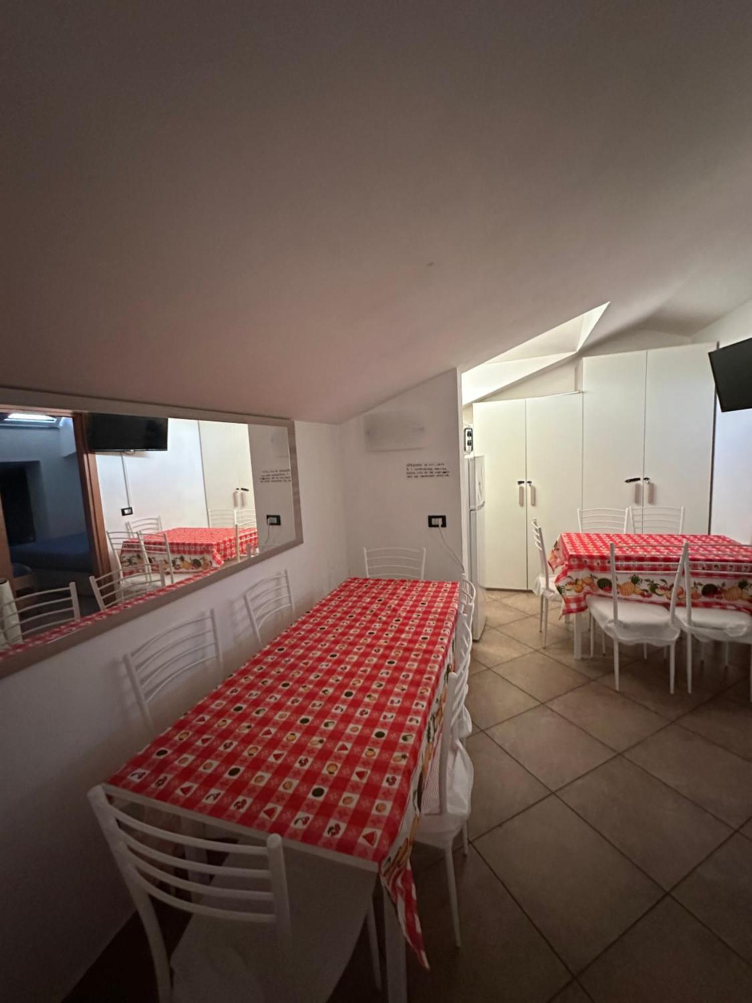 La Quercia Fiorita Hotel Trivolzio Luaran gambar